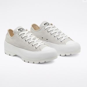 Lugged Canvas Chuck Taylor All Star Low Top